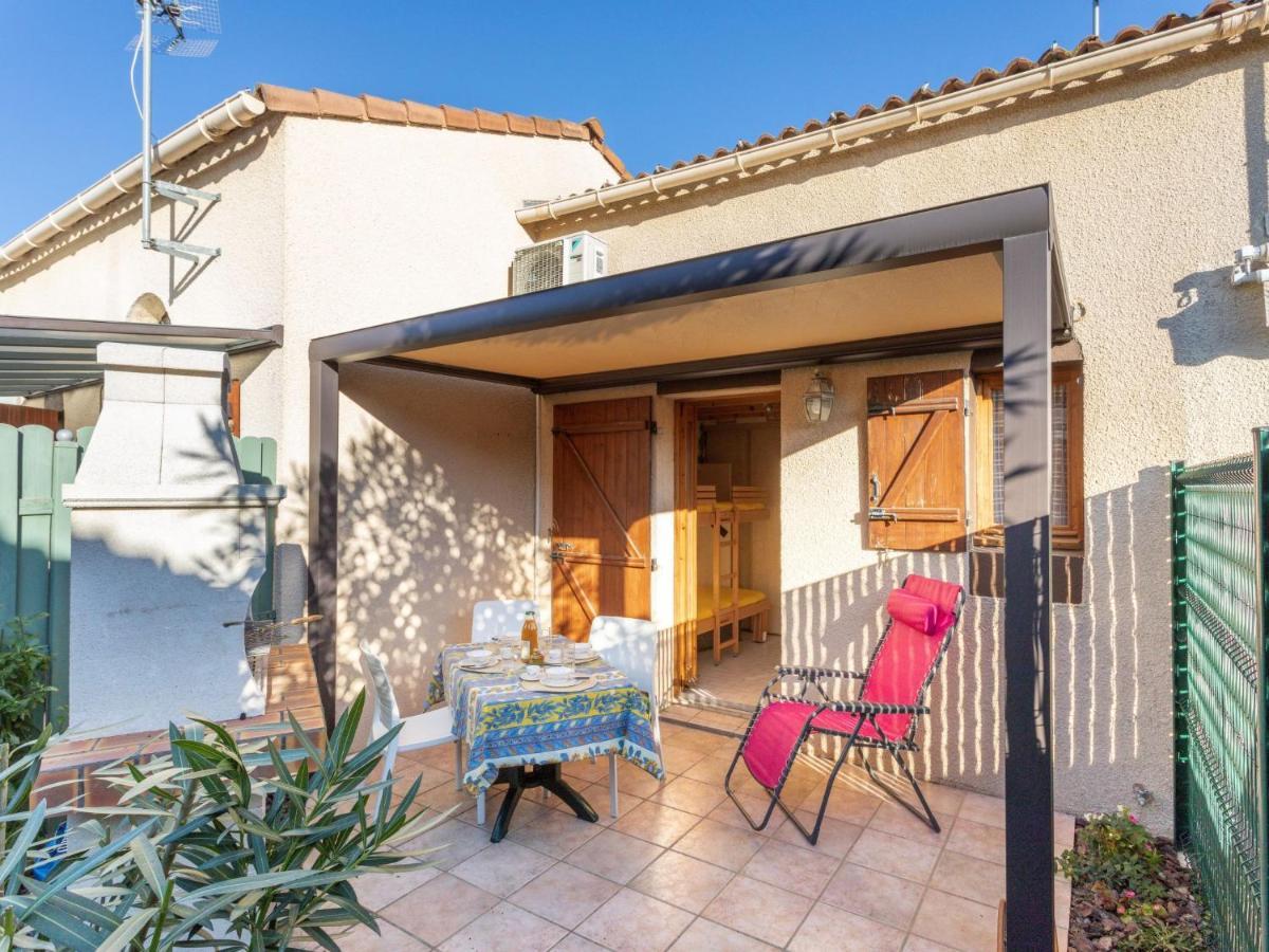 Holiday Home Le Hameau du Port Saint-Cyprien  Dış mekan fotoğraf