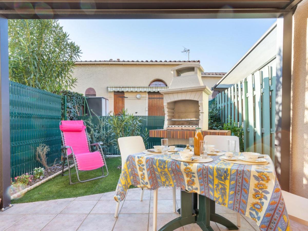 Holiday Home Le Hameau du Port Saint-Cyprien  Dış mekan fotoğraf