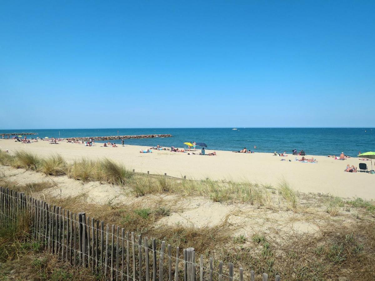 Holiday Home Le Hameau du Port Saint-Cyprien  Dış mekan fotoğraf