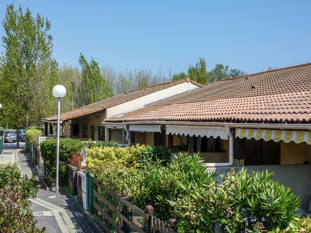 Holiday Home Le Hameau du Port Saint-Cyprien  Dış mekan fotoğraf